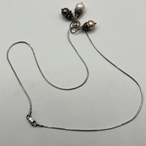 THREE ETRUSCAN LOOK PEARL AND STERLING PENDANTS ON 18” STERLING SNAKE CHAIN - Picture 8 of 8